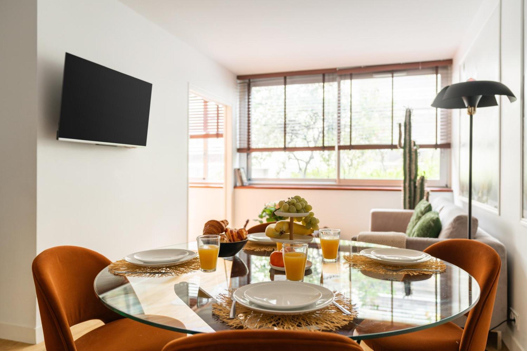 Sereners - Charming Serviced Apartments - Beaugrenelle Parigi Esterno foto